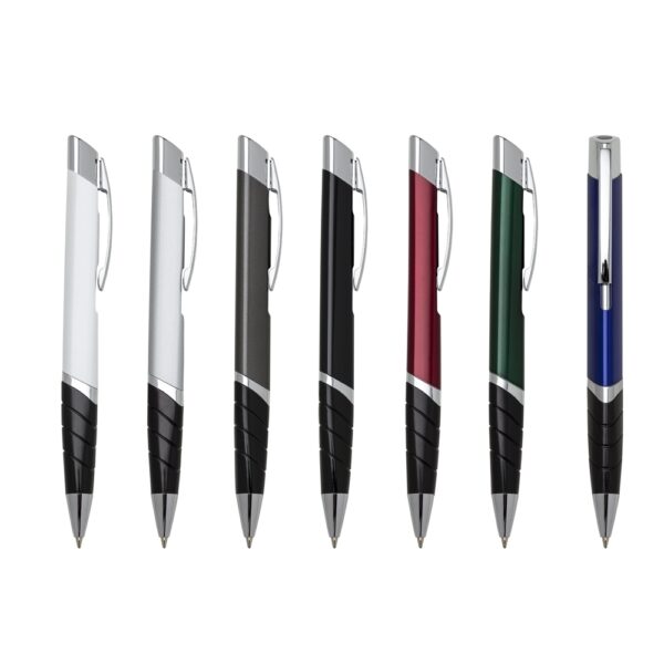 Linha completa em Brindes Corporativos. 10.000 itens entre Caneta metal triangular, com sacolas, chaveiros, mochilas, kits churrasco.