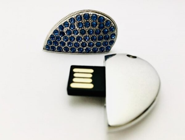Pen Drive Coração Personalizado - Image 3